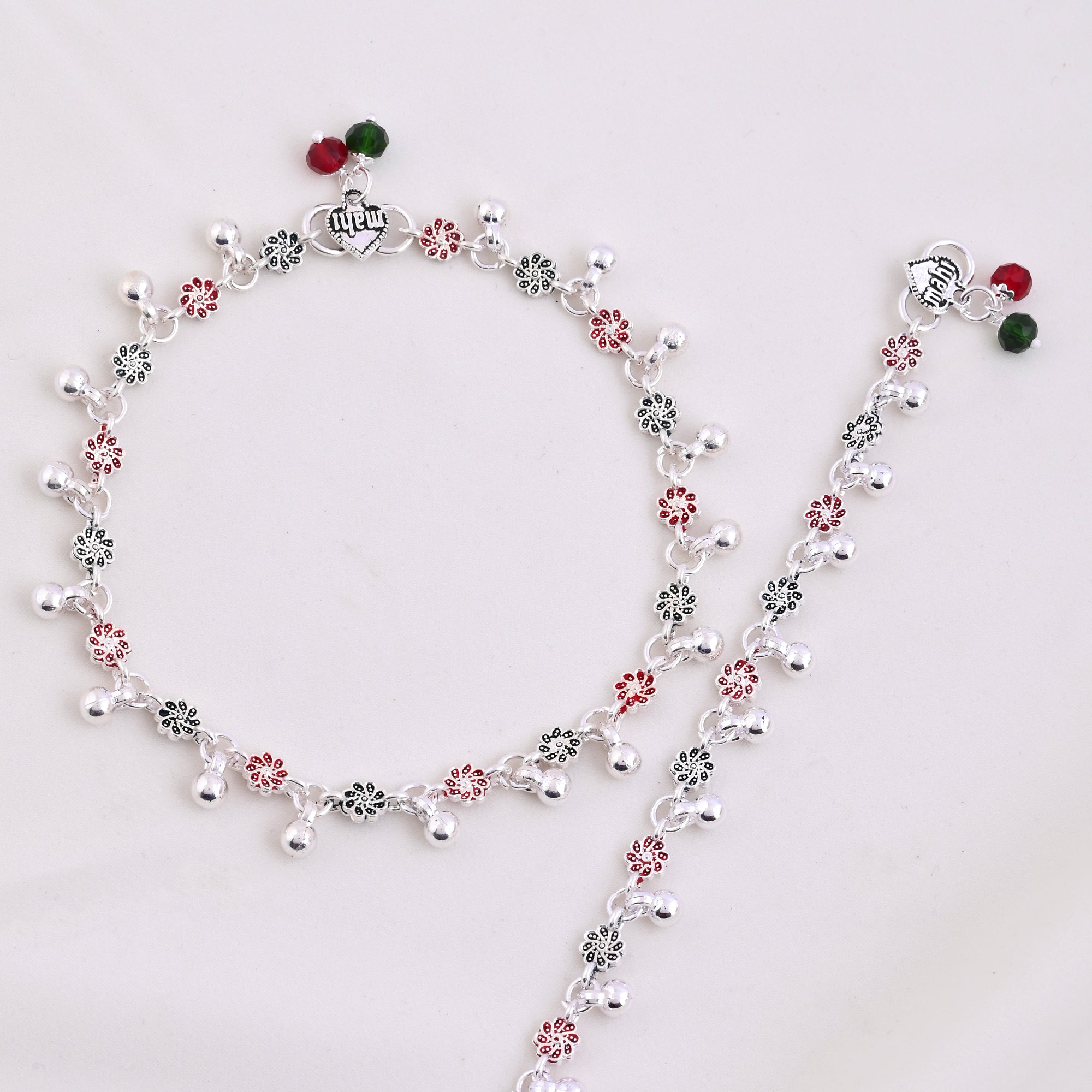 Vibrant Veils Silver Replica Flower Design Anklet