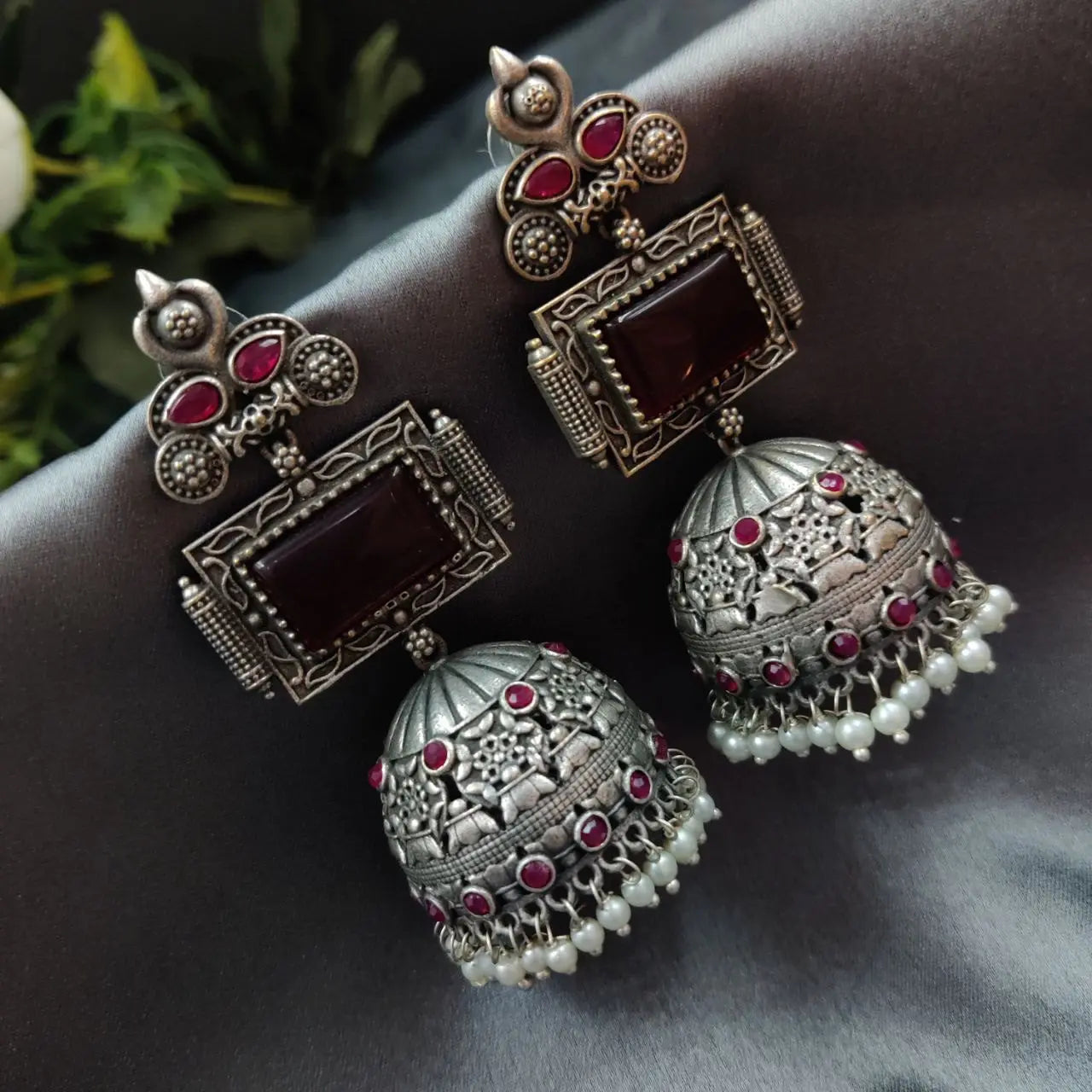 Unique Silver Replica Oxidised Jambo Jhumka With Monalisa Stones - VibrantVeils Vibrant Veils Inc