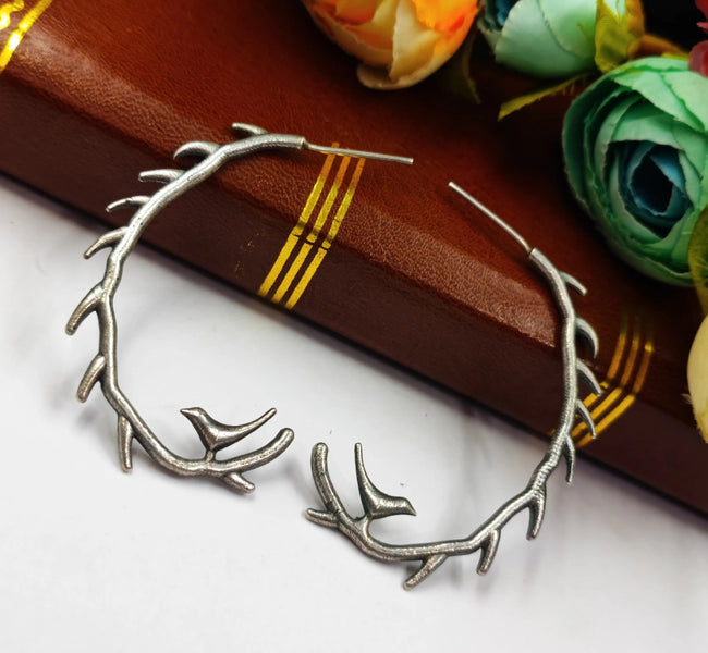 Silver Look a Like Bird-Inspired Earrings | Best Birds Lover Jewelry Vibrant Veils Inc