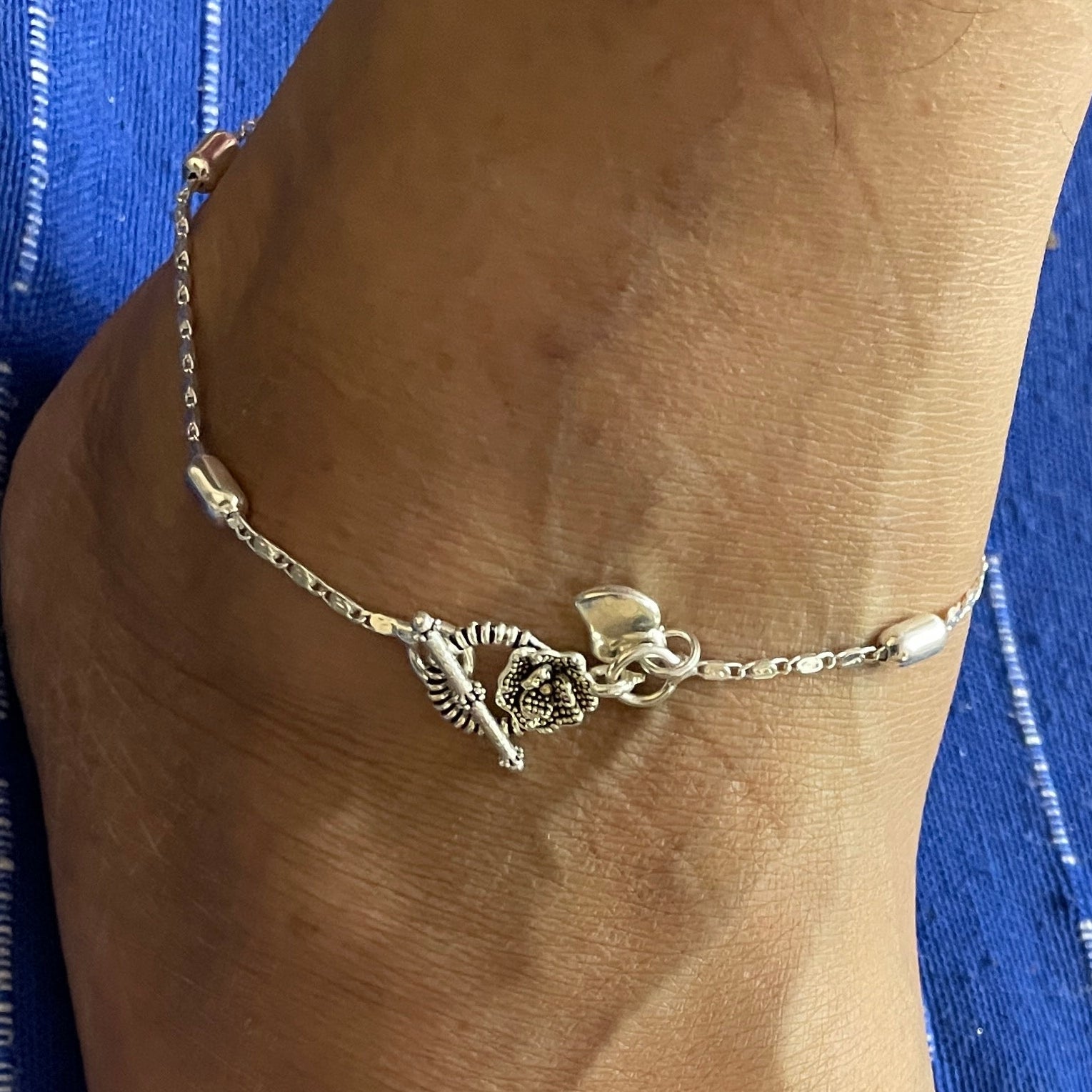 VIBRANT VEILS Whimsical Journey Anklet