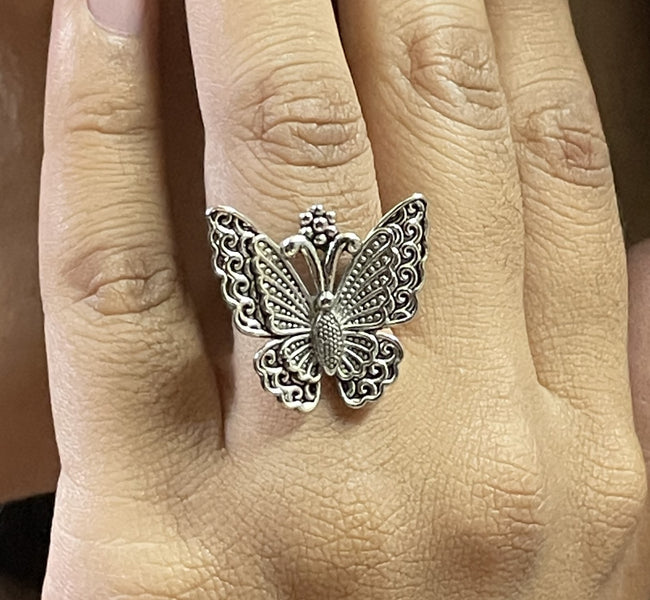 Vibrant Veils Butterfly Design Rings