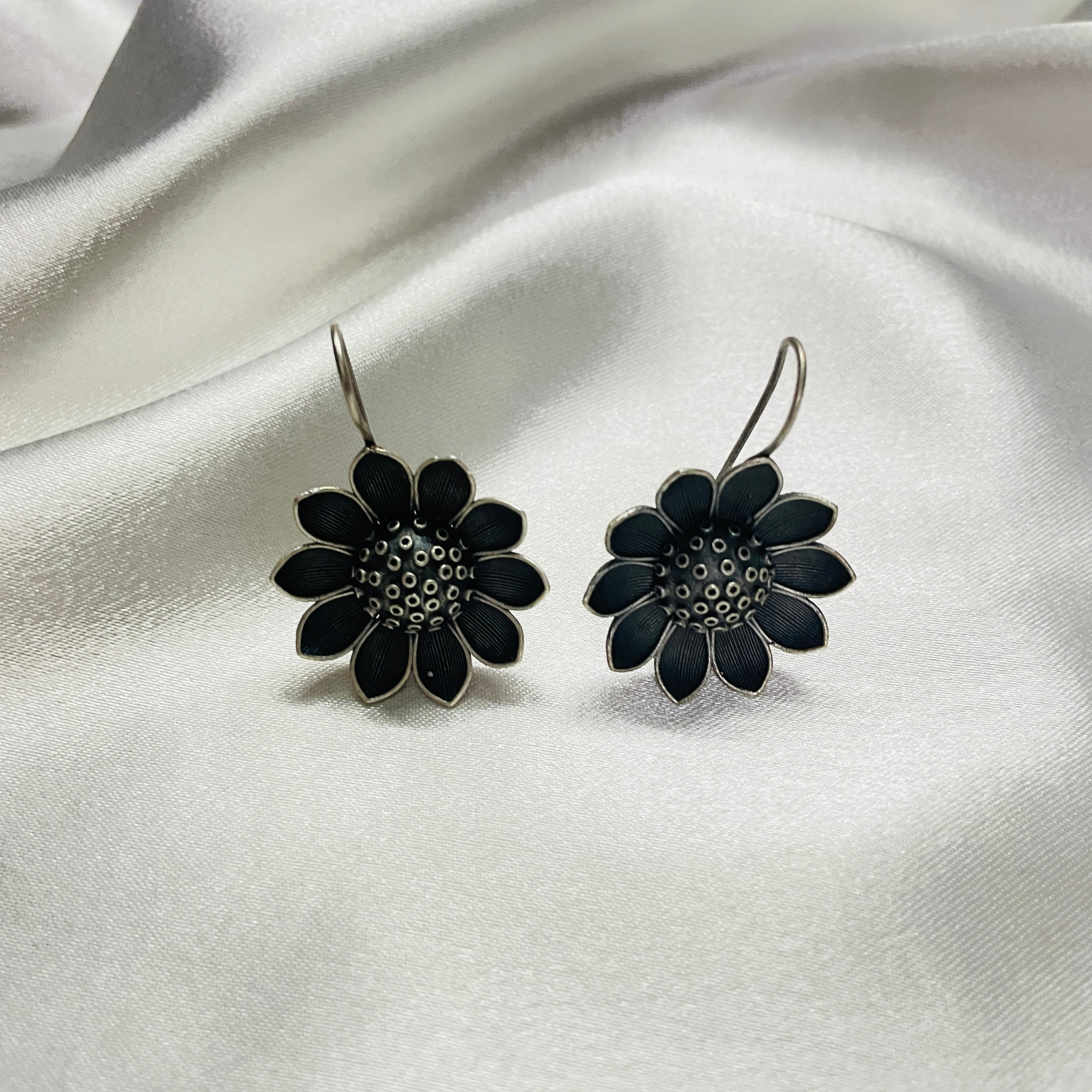 Vibrant Veils Unique Sliver Oxidized Flower Hook Earrings