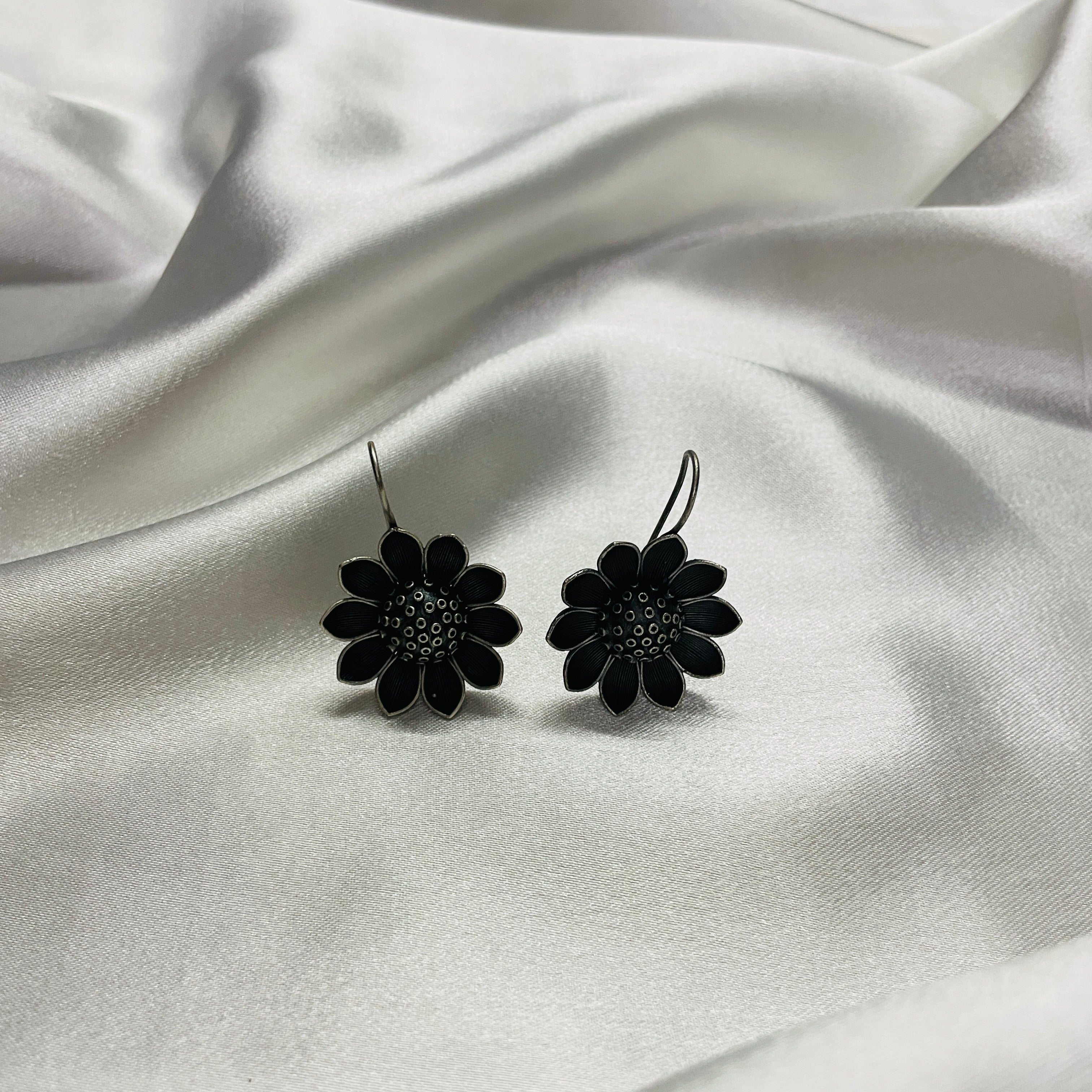 Vibrant Veils Unique Sliver Oxidized Flower Hook Earrings