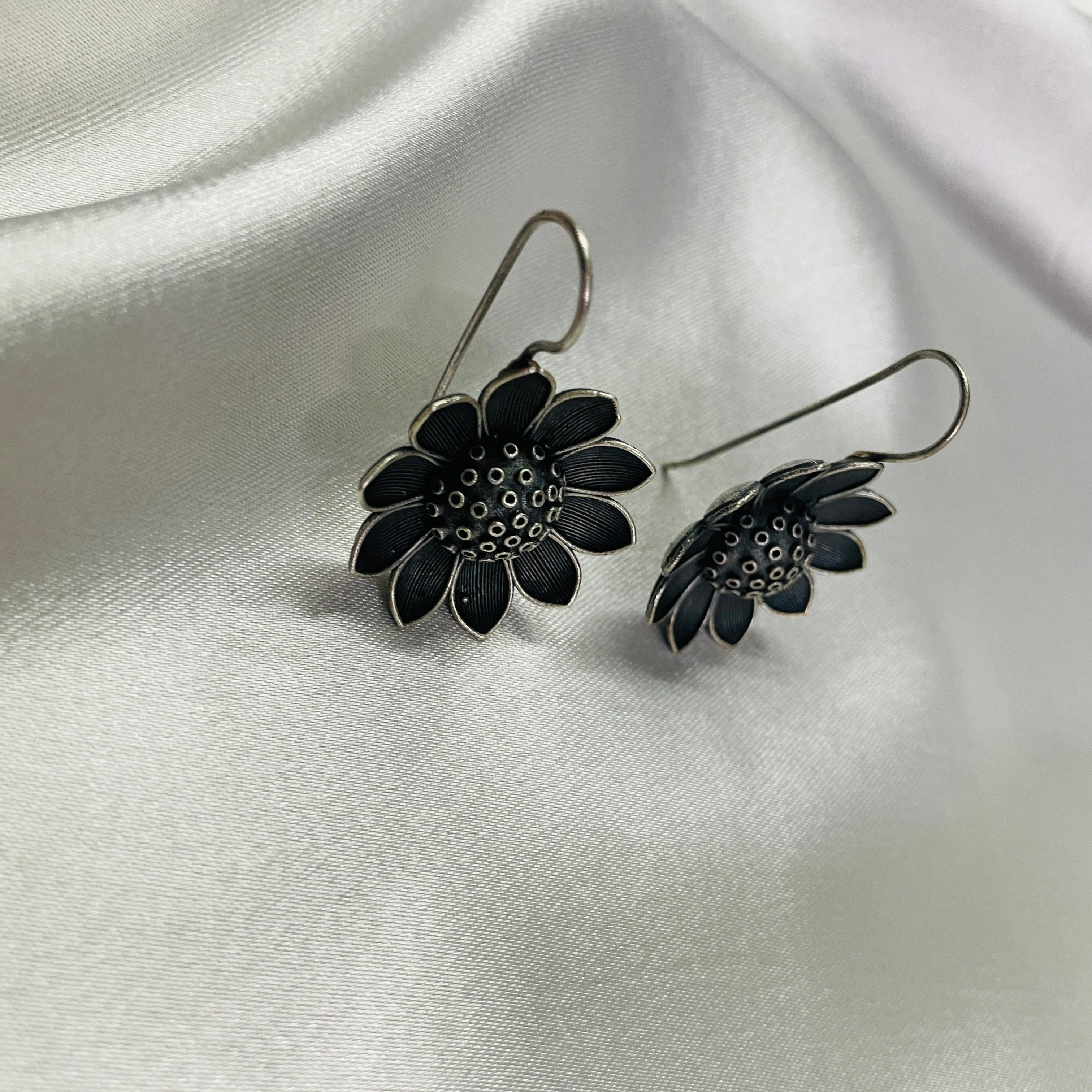 Vibrant Veils Unique Sliver Oxidized Flower Hook Earrings