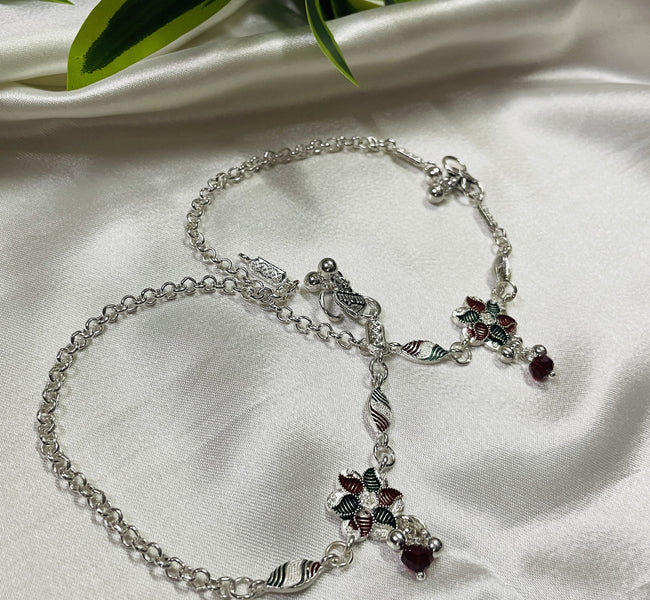 Vibrant Veils Handcrafted Silver Replica floral design Anklets