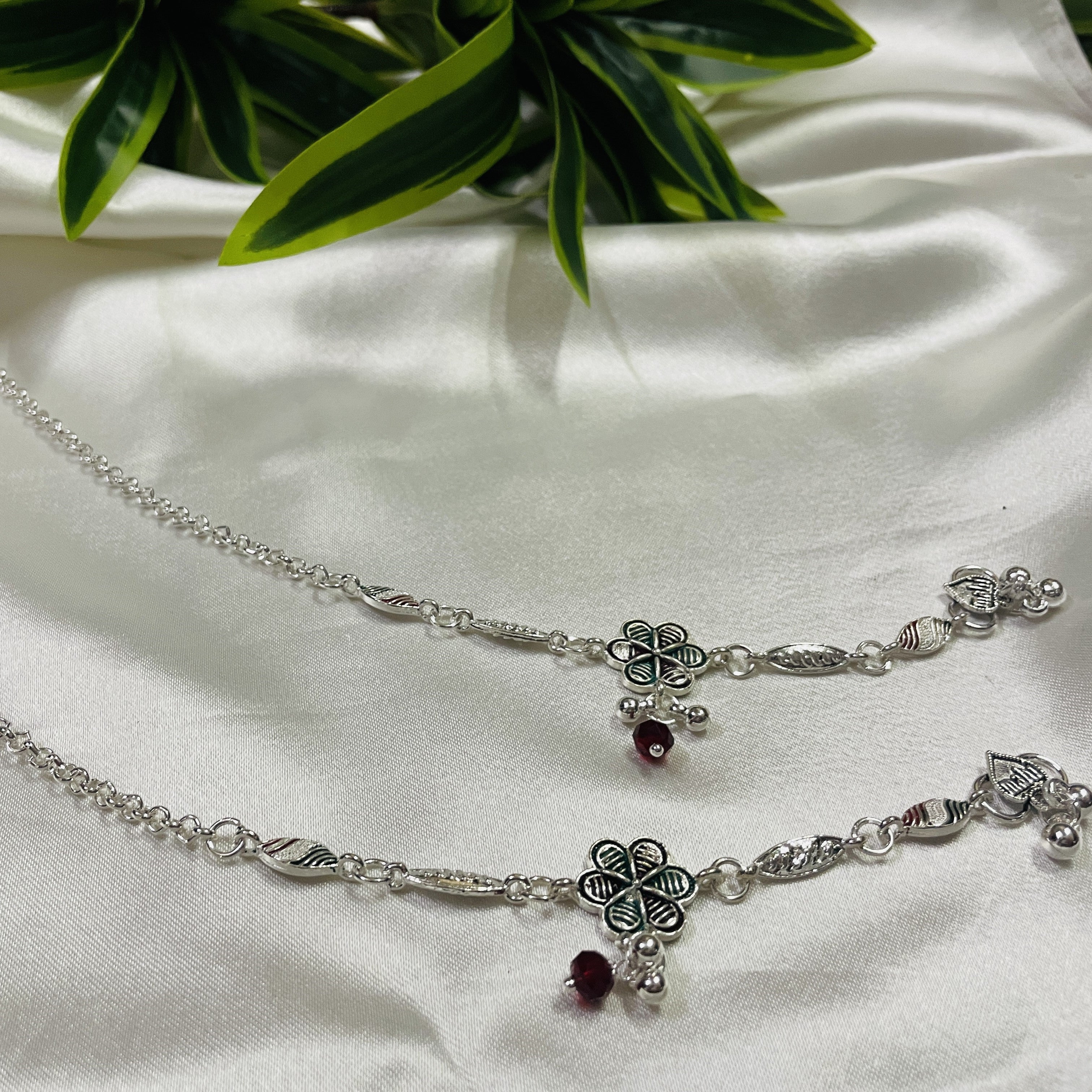 Vibrant Veils Handcrafted Silver Replica floral design Anklets