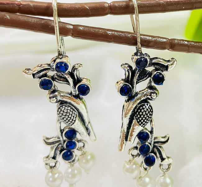 Vibrant Veils Bird Inspired Tribal Monalisa Stone Jhumki Earing