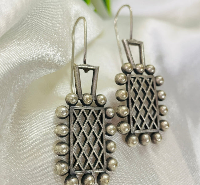 Vibrant Veils Hand Crafted Silver replica Rectangle Earings