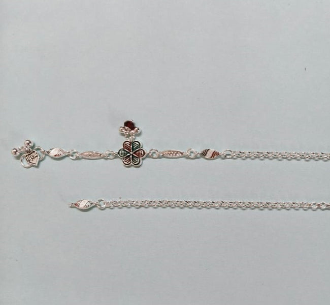 VIBRANT VEILS Quirksmith Silver Replica Anklet