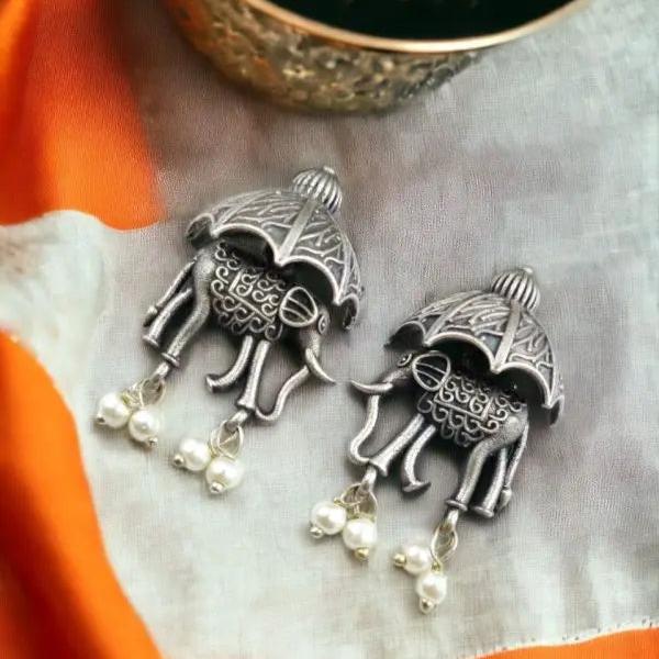 Elephant Earrings | Antique Look Bollywood Style Best Oxidised Stud Earring - VibrantVeils Inc