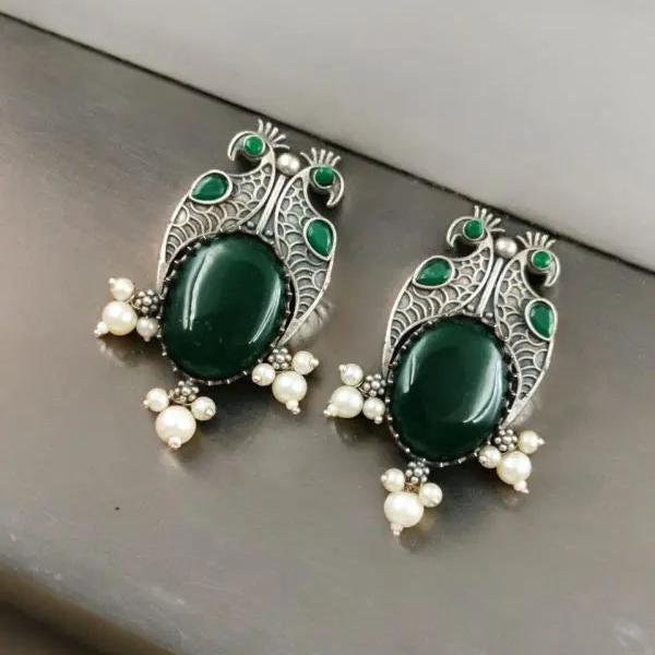 Antique Silver Peacock Style Earrings With Monalisa Stone & Pearl Beads - VibrantVeils VibrantVeils